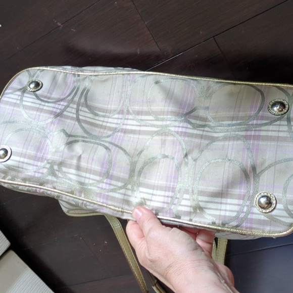 Coach Signature Striped Tartan Carry All - Picture 5 of 13